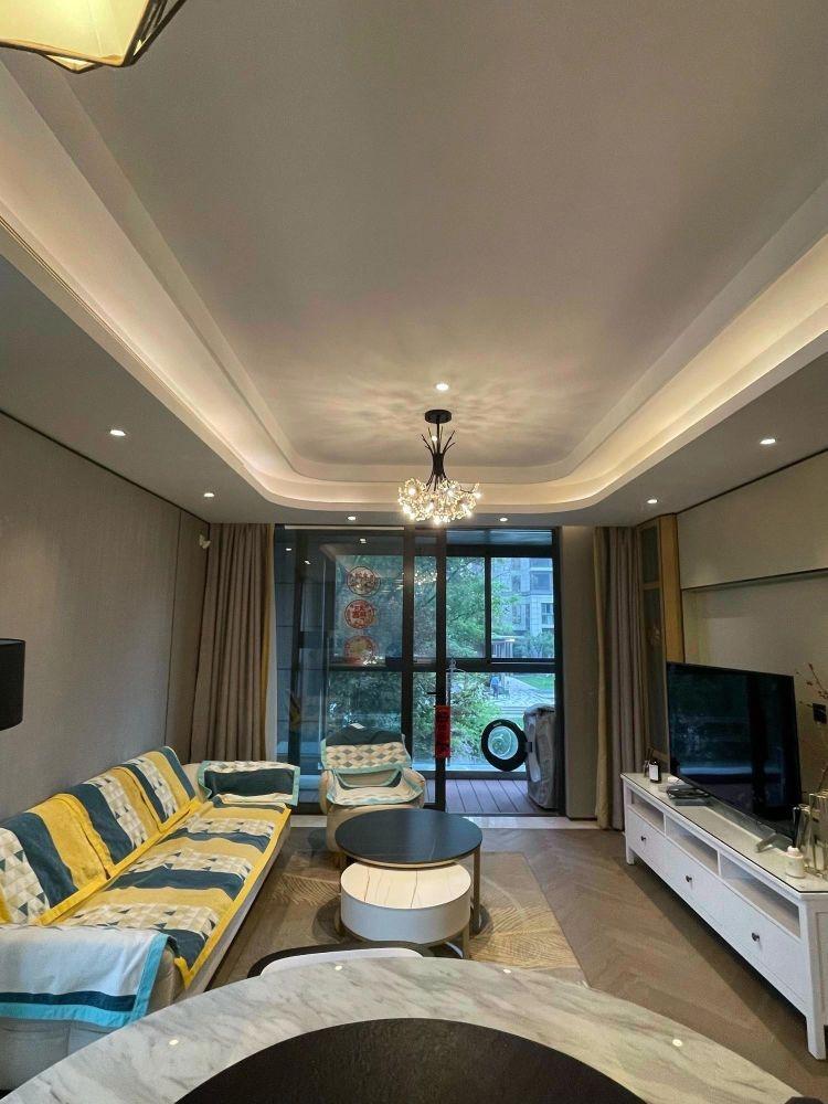 上海阳光城滨江悦二手房房源图片