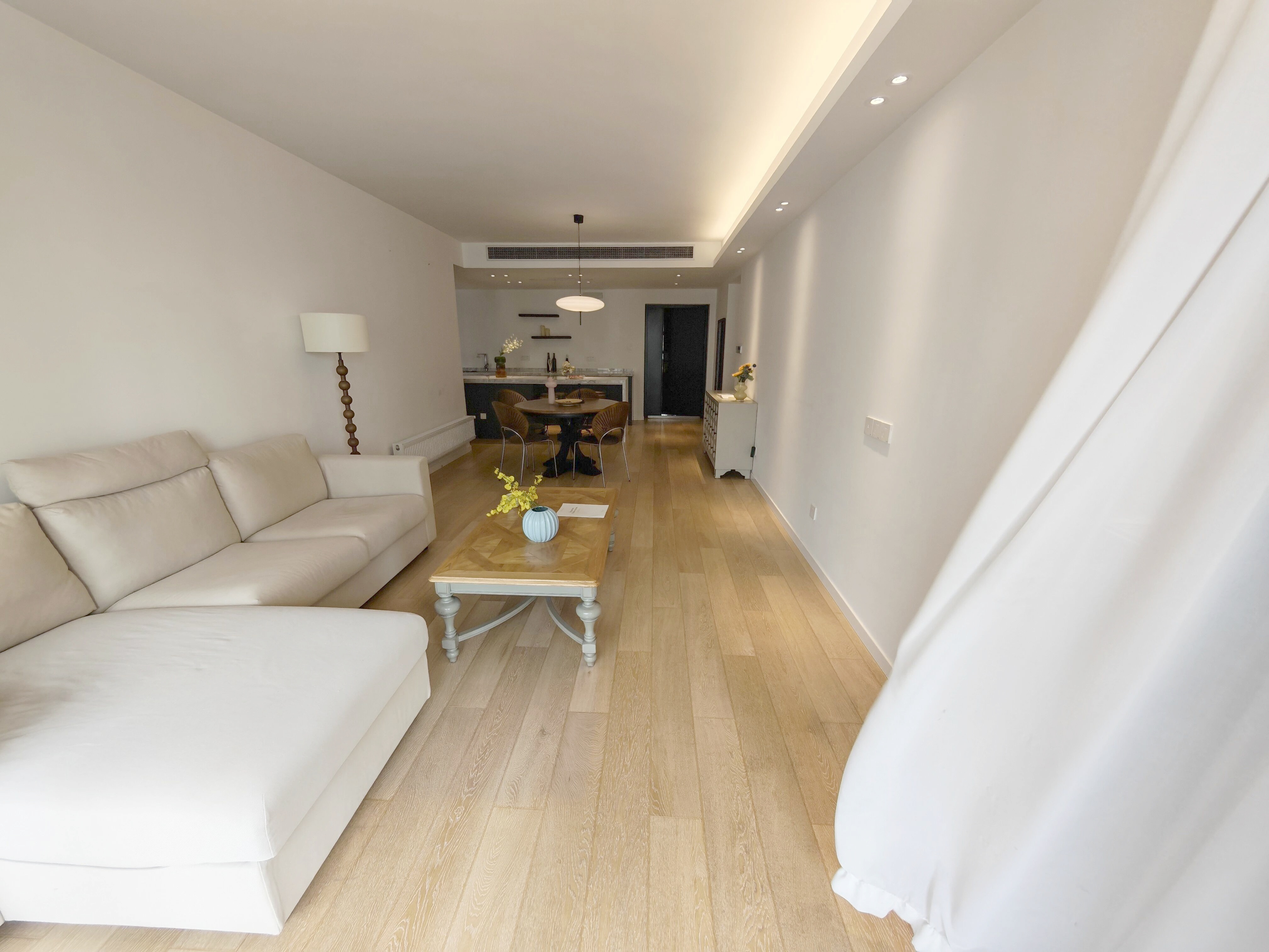 上海东方剑桥御庭苑二手房房源图片