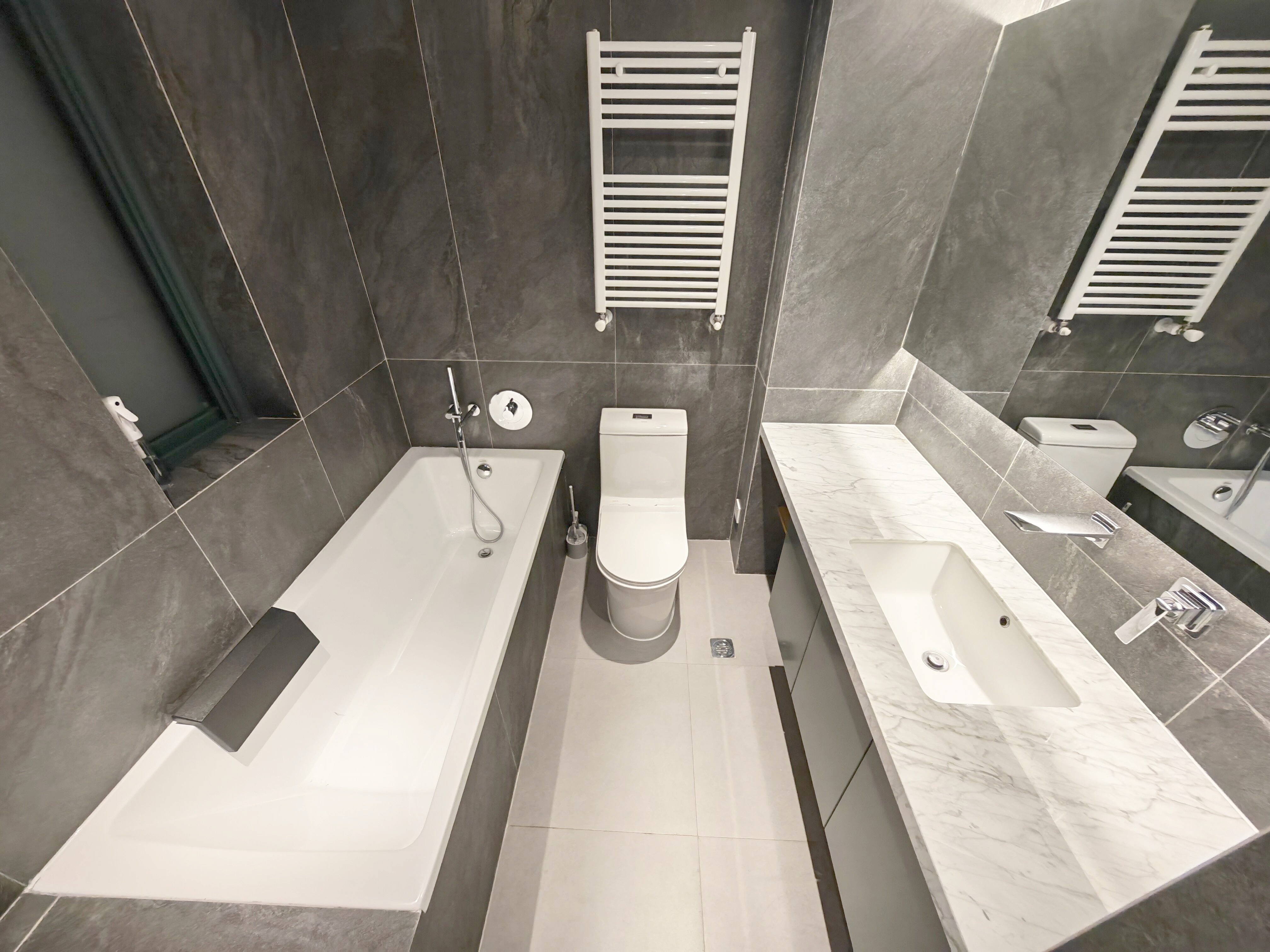 上海东方剑桥御庭苑二手房房源图片