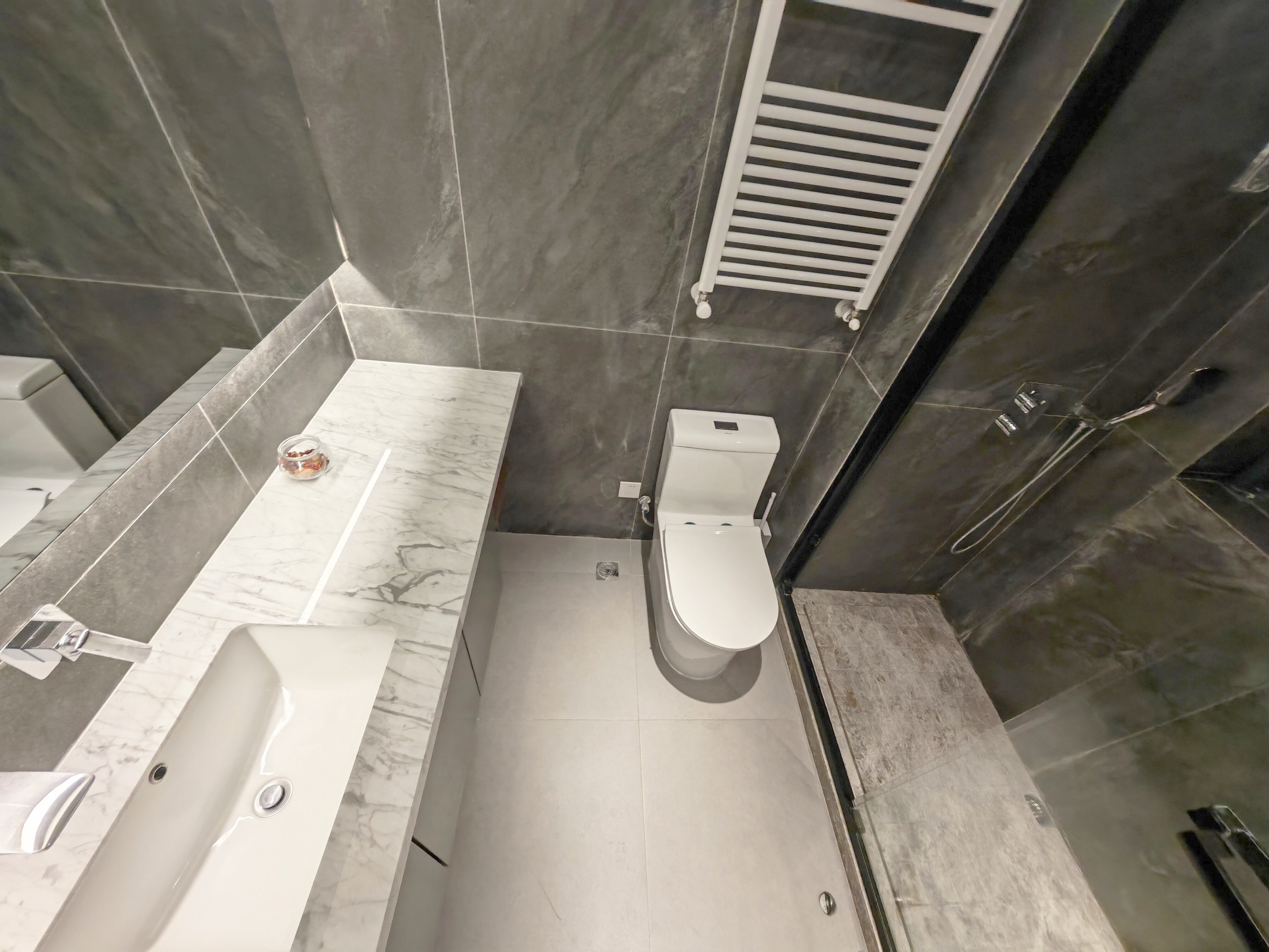 上海东方剑桥御庭苑二手房房源图片