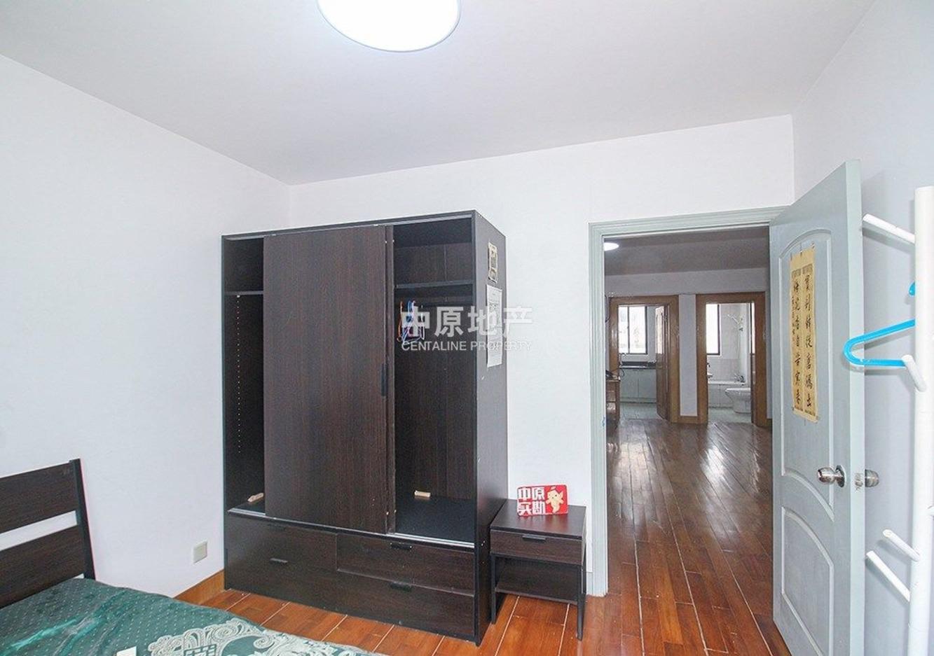 上海新江浦公寓二手房房源图片