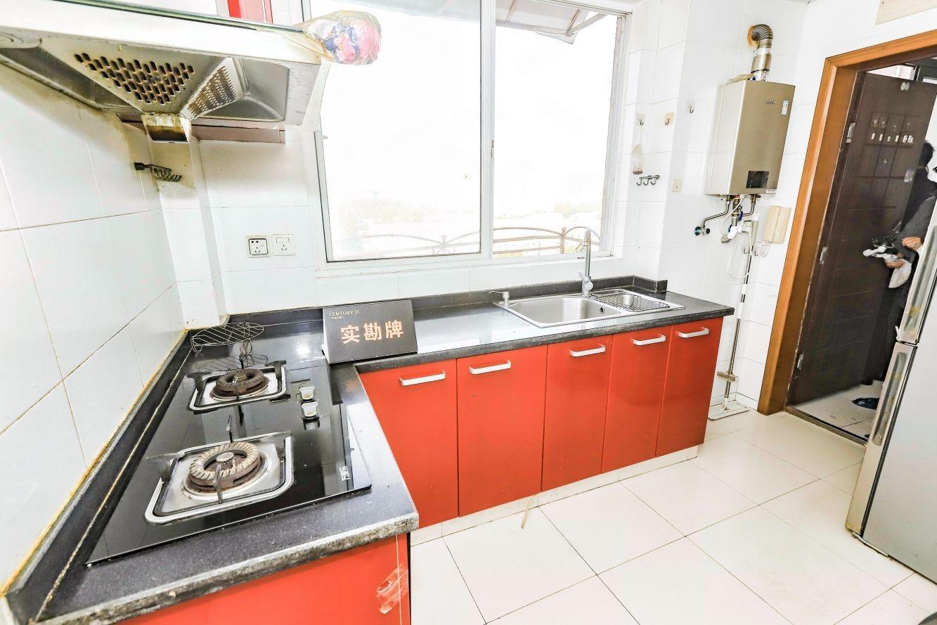 上海赤峰公安公寓二手房房源图片