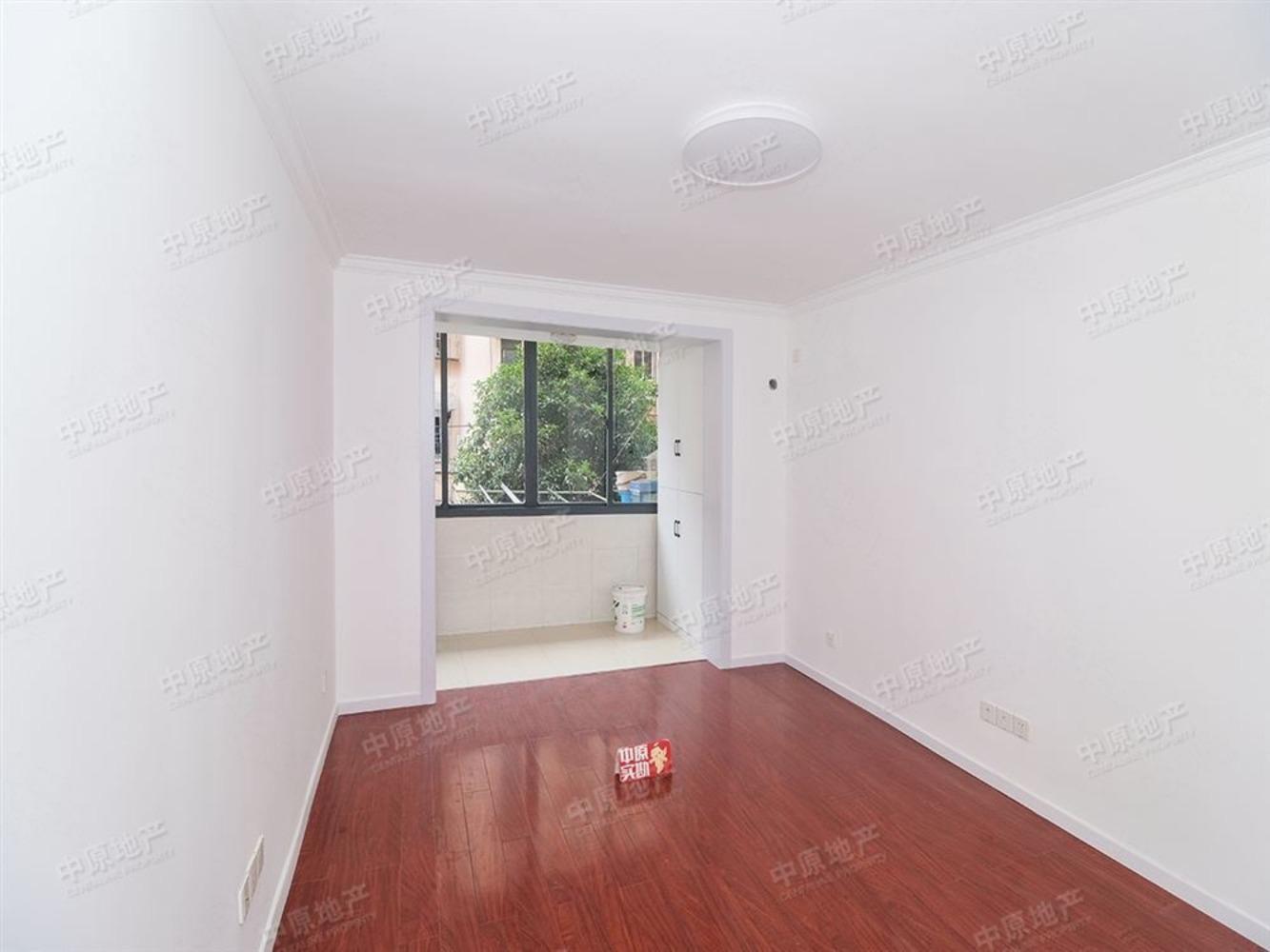 上海江浦路2009弄小区二手房房源图片