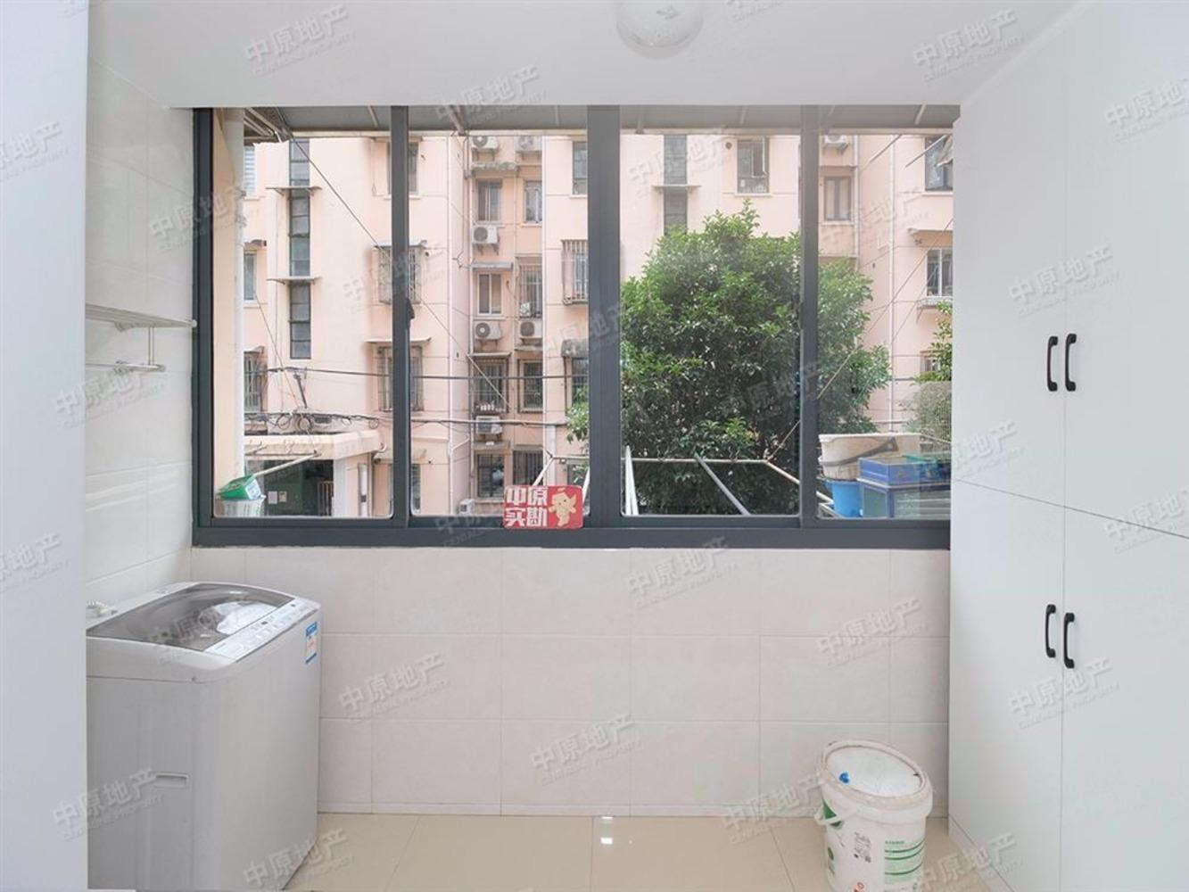 上海江浦路2009弄小区二手房房源图片