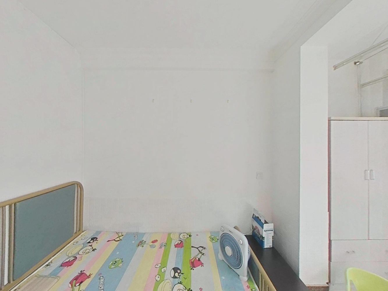 上海鞍山四村第三小区二手房房源图片