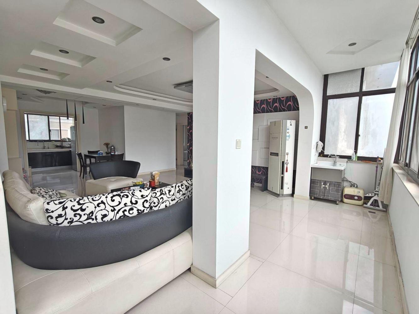 上海保利海上五月花(公寓住宅)二手房房源图片