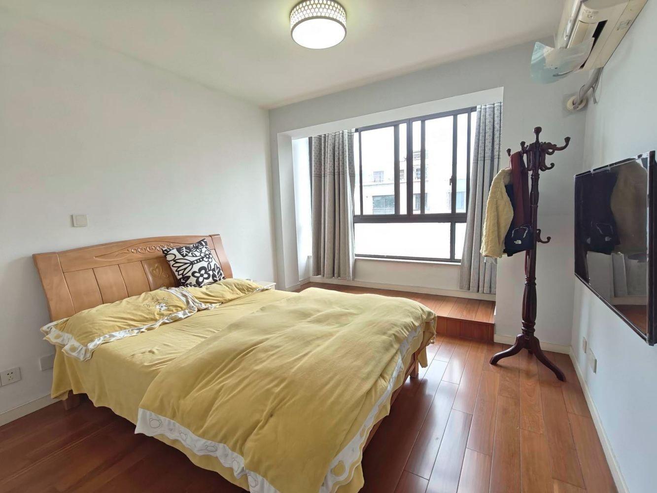 上海保利海上五月花(公寓住宅)二手房房源图片