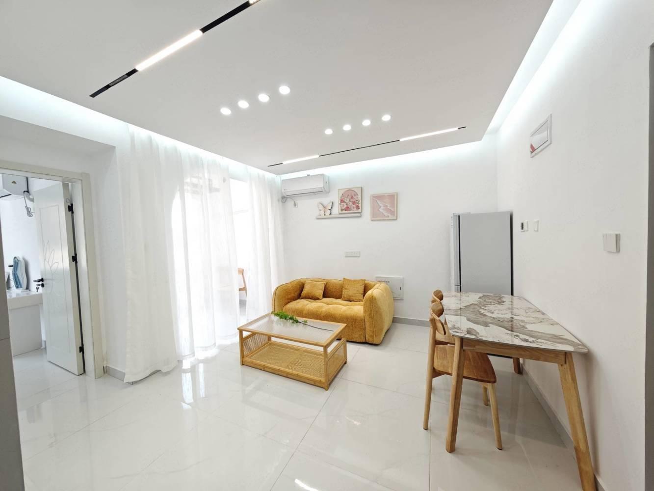 上海金海华城鸿明佳苑二手房房源图片