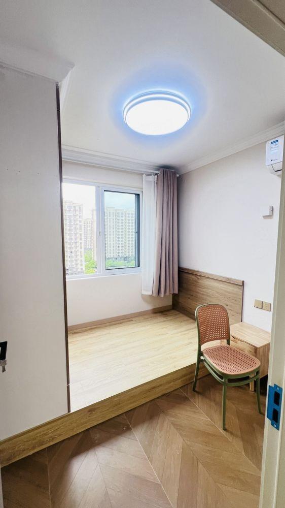 上海金海华城鸿明佳苑二手房房源图片