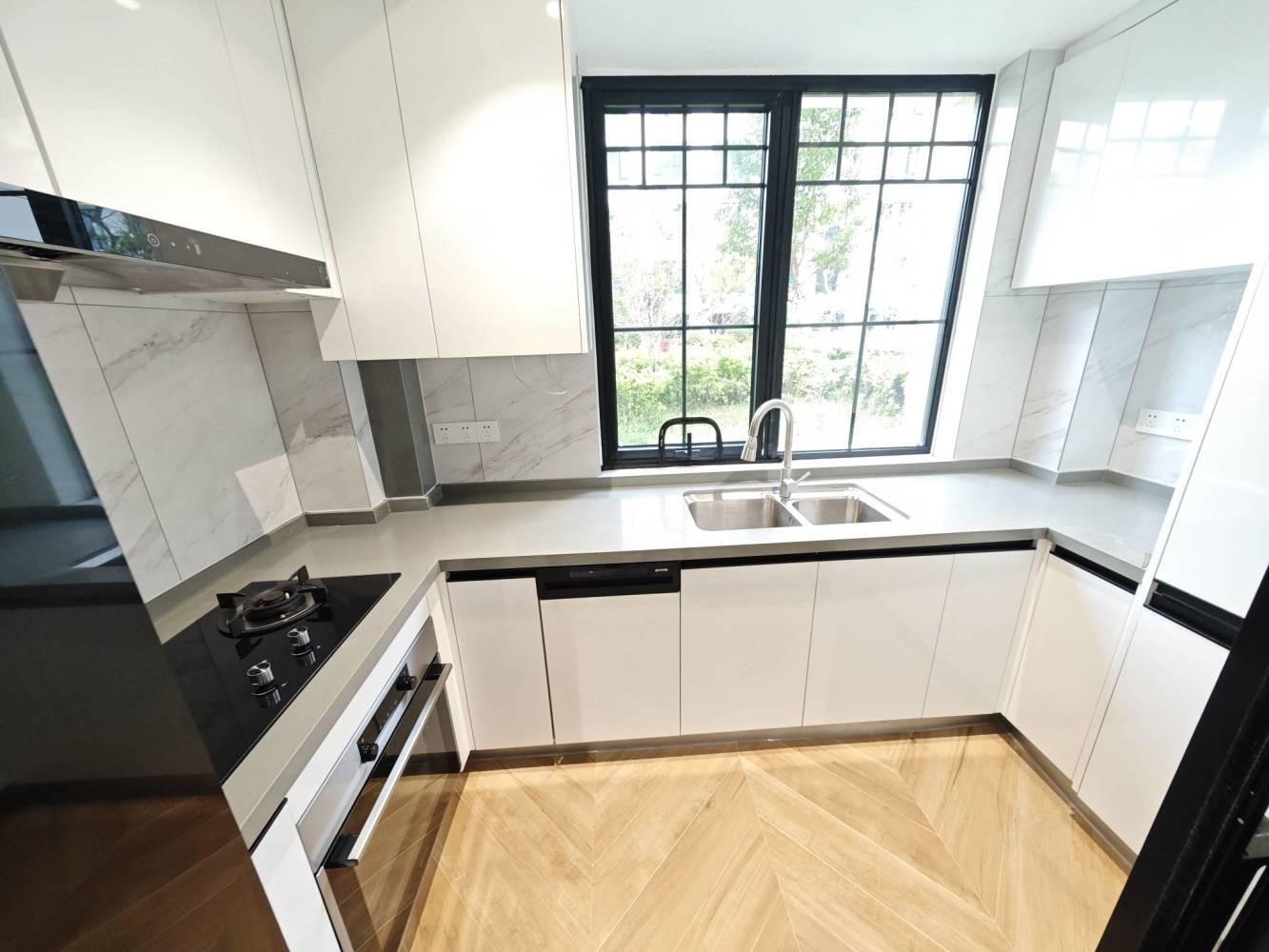 上海佩玛山丘二手房房源图片