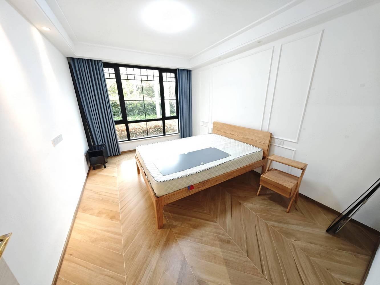 上海佩玛山丘二手房房源图片