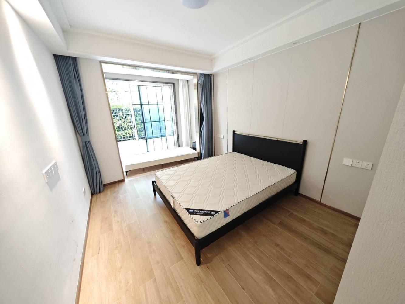 上海佩玛山丘二手房房源图片