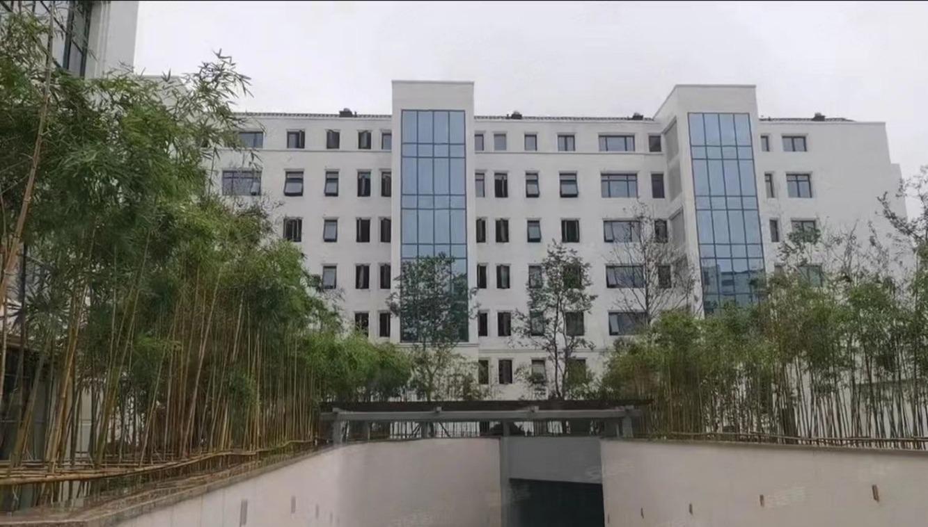 上海佩玛山丘二手房房源图片