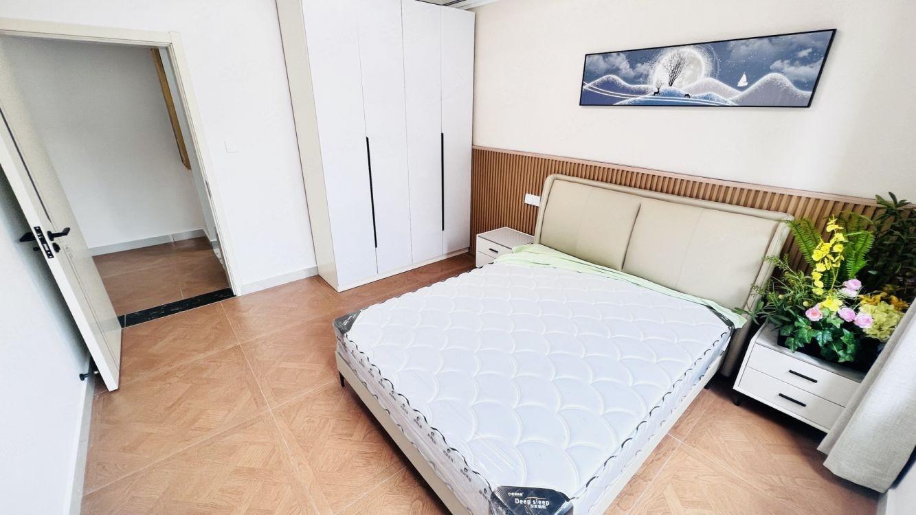 上海金海华城华彩新苑二手房房源图片