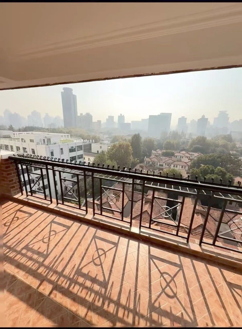 上海艺术公寓二手房房源图片