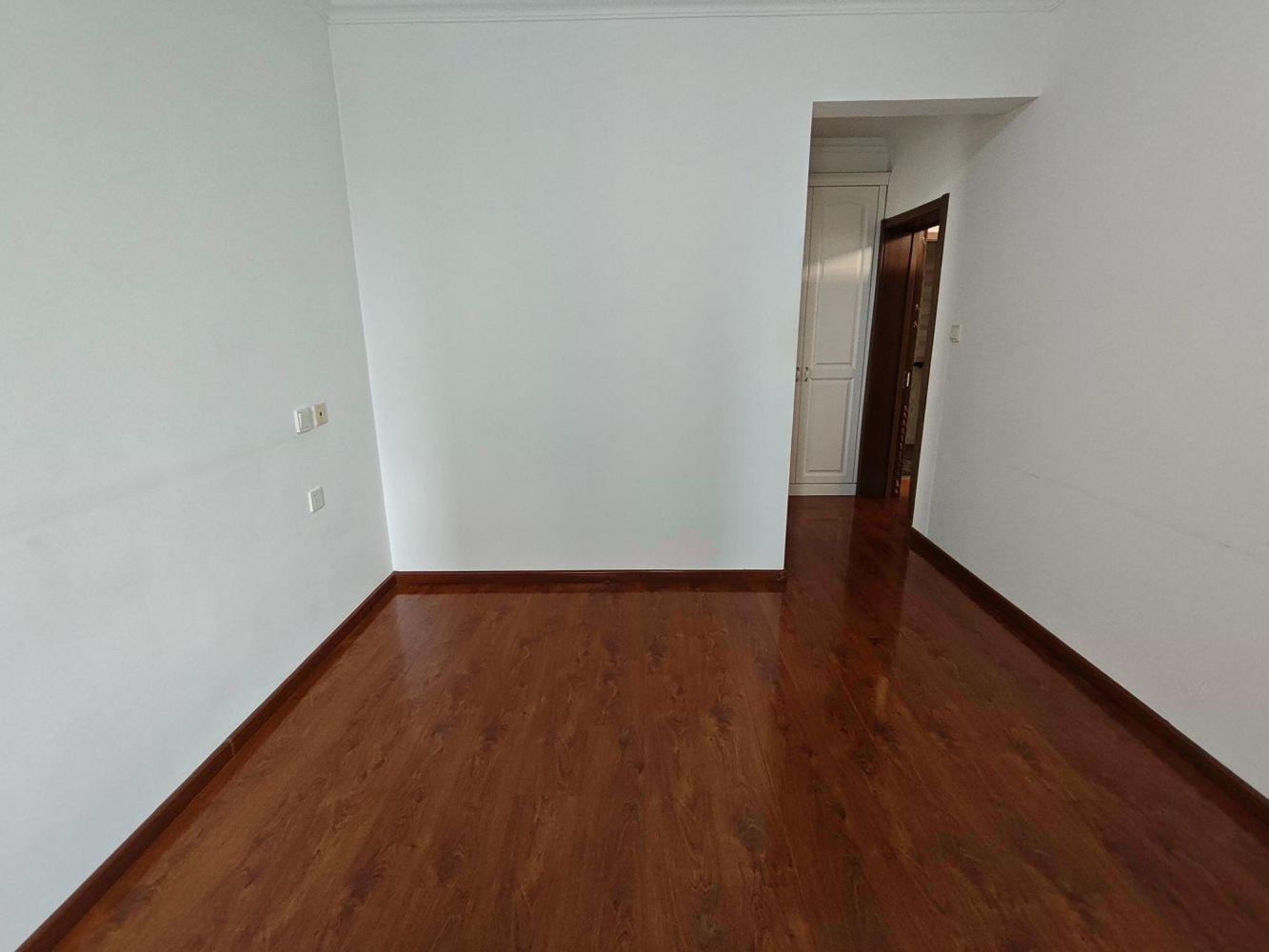 沈阳世茂五里河二手房房源图片