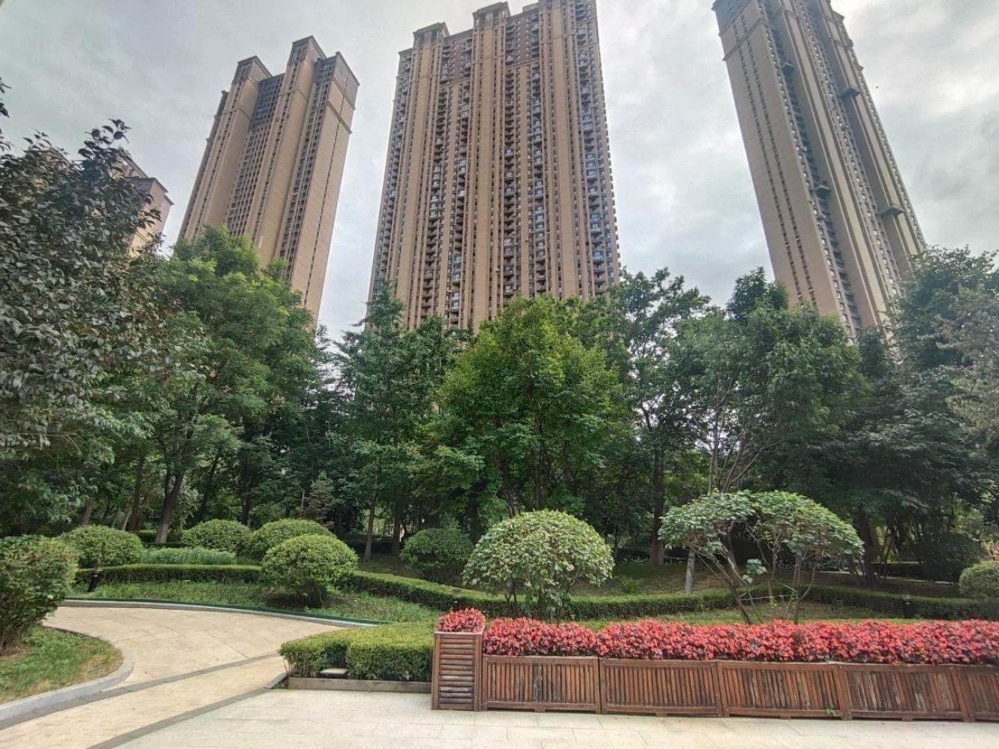 沈阳世茂五里河二手房房源图片