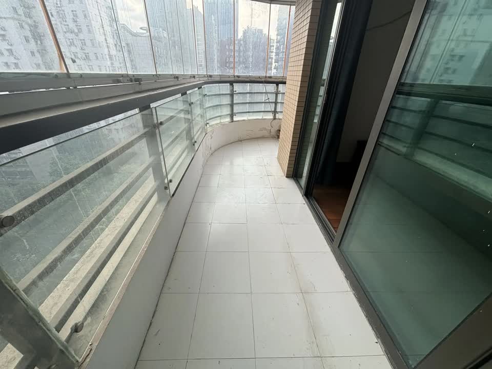 武汉外滩棕榈泉二手房房源图片