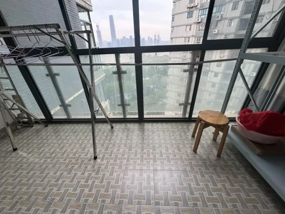 武汉外滩棕榈泉二手房房源图片