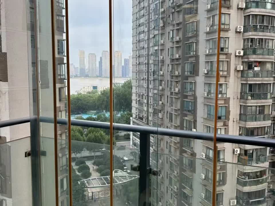 武汉外滩棕榈泉二手房房源图片