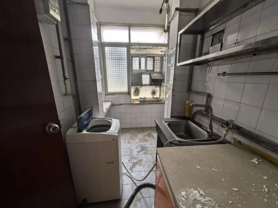 武汉长江委酒宝荡小区二手房房源图片