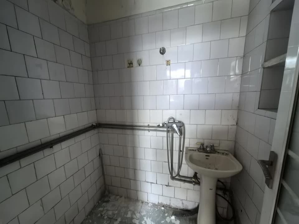 武汉长江委酒宝荡小区二手房房源图片