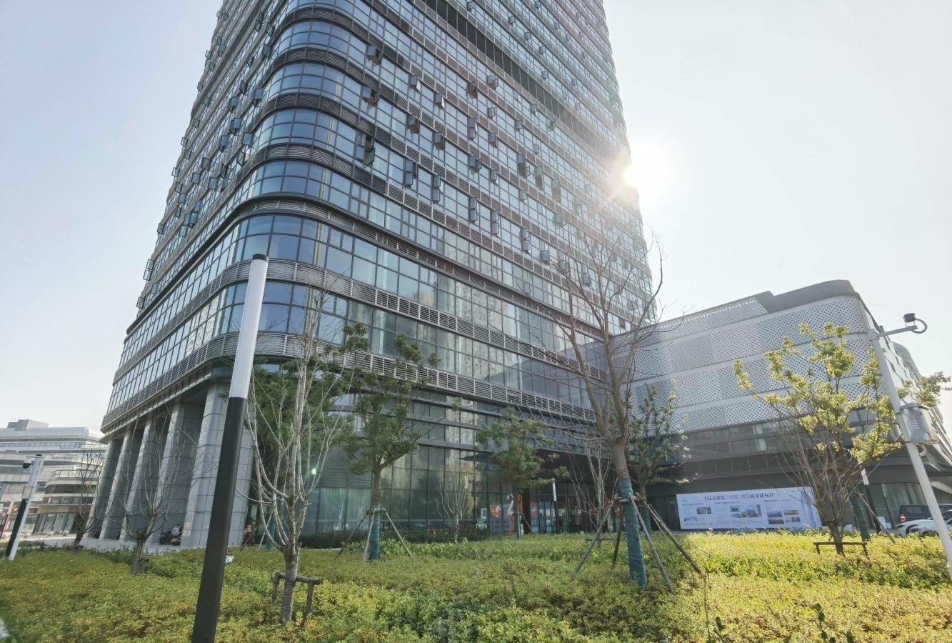 武汉绿地国博财富中心二手房房源图片
