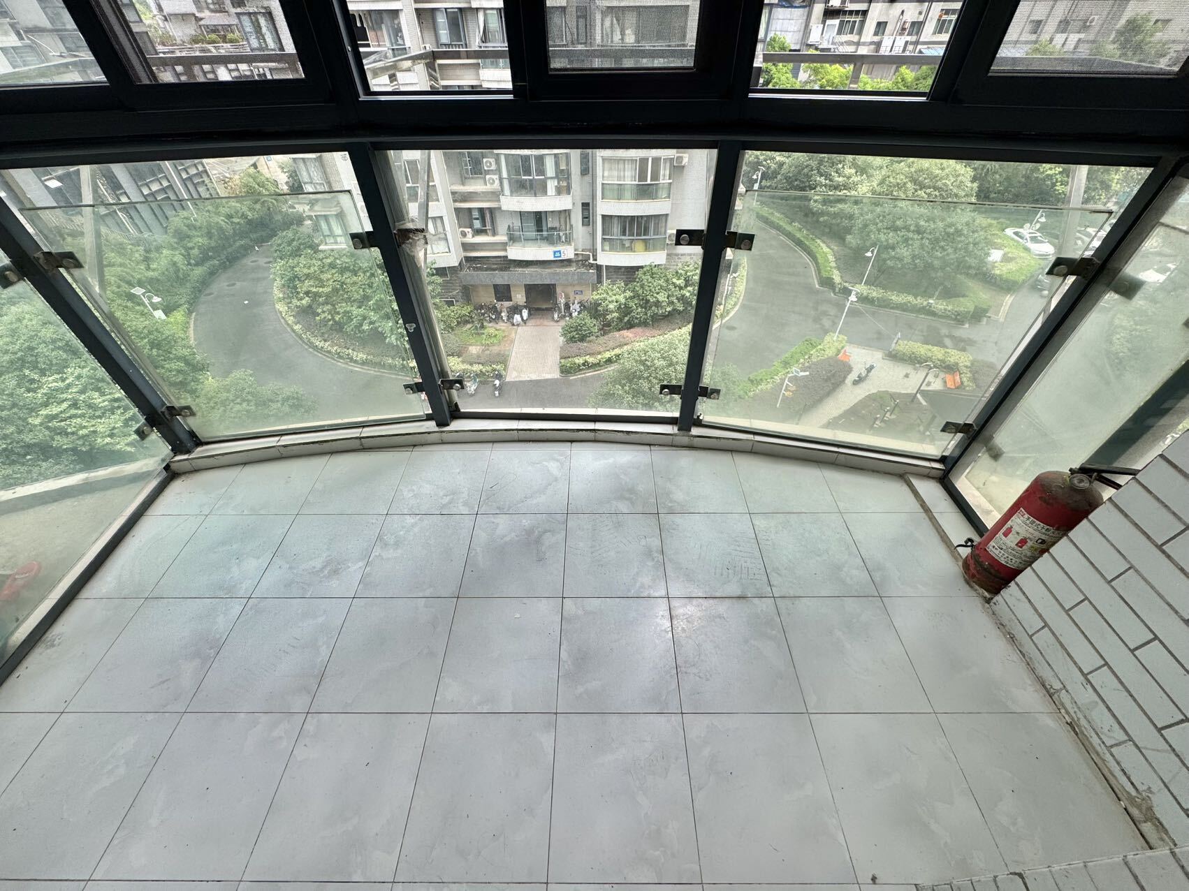 武汉外滩棕榈泉二手房房源图片