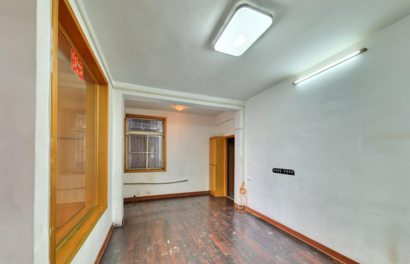 武汉长江委酒宝荡小区二手房房源图片