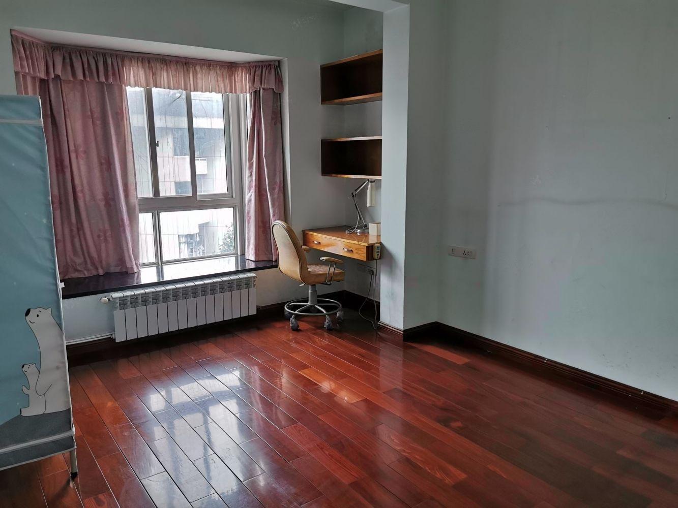 武汉汉口滨江公馆二手房房源图片