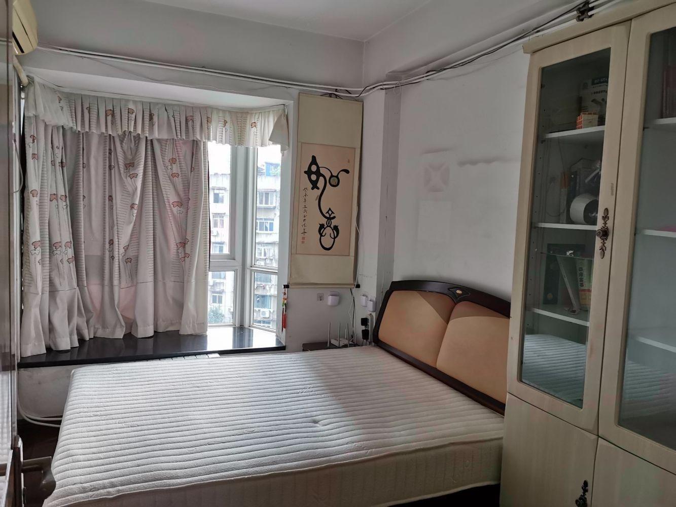 武汉汉口滨江公馆二手房房源图片