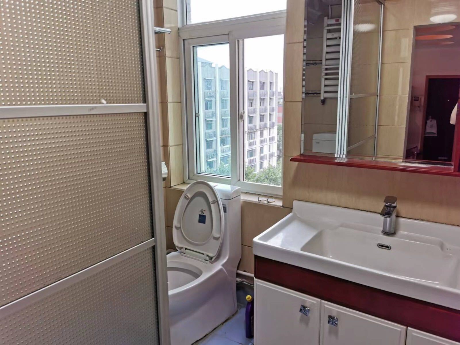 武汉汉口滨江公馆二手房房源图片