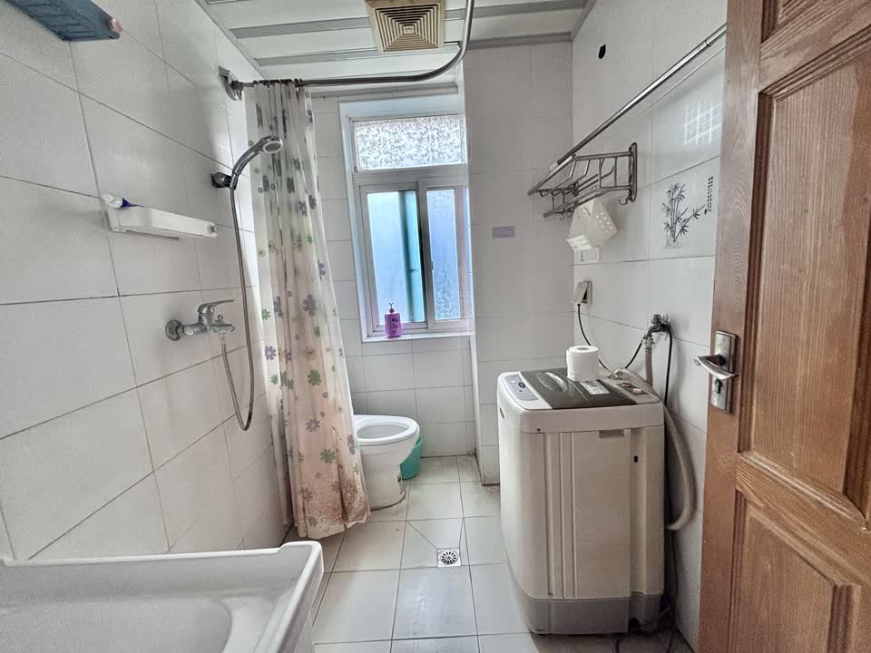 武汉汉口滨江公馆二手房房源图片