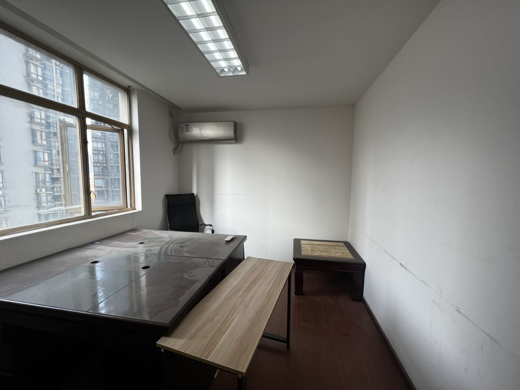 武汉江景大厦二手房房源图片