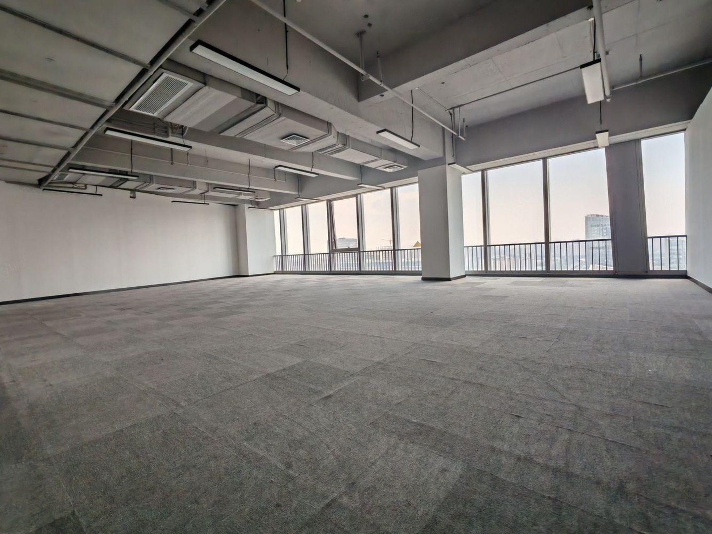 西安招商局丝路中心二手房房源图片