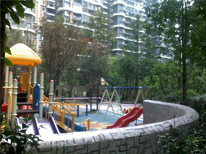 浅水半岛二期 豪装套三 朝南对中庭 保养好 品牌家具家电