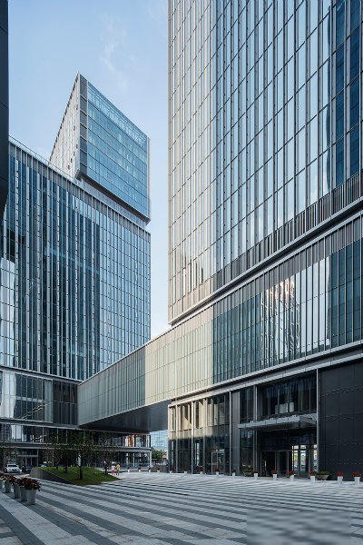 西子国际!2号线庆春广场杭州大厦之上 火爆招租