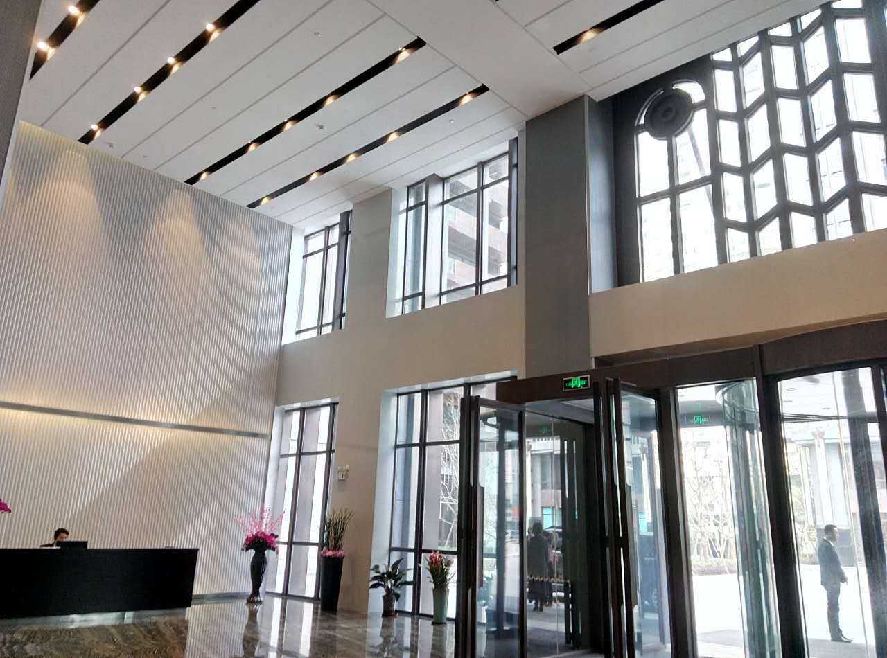 永丰国际广场 正朝南198㎡正对电梯口名企首选