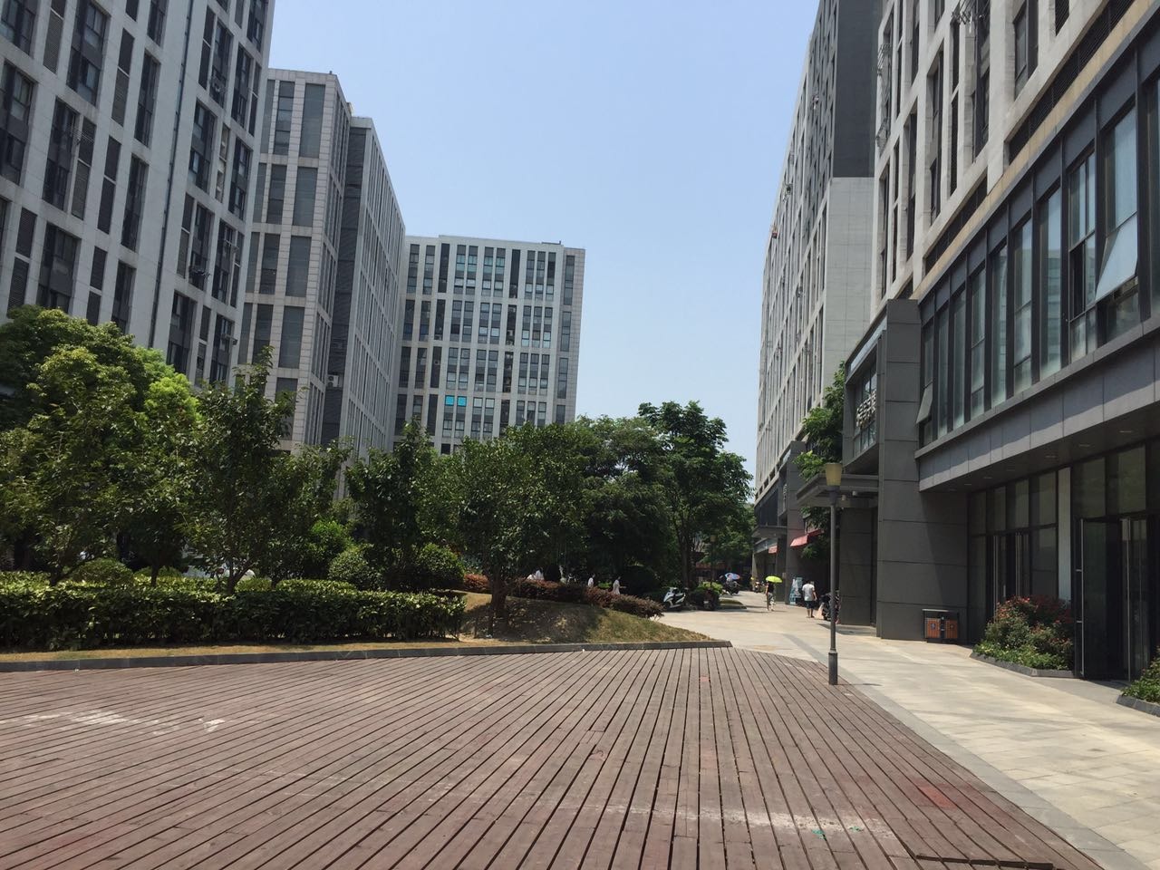 精装修墙纸价格 14713140691507425658.jpg